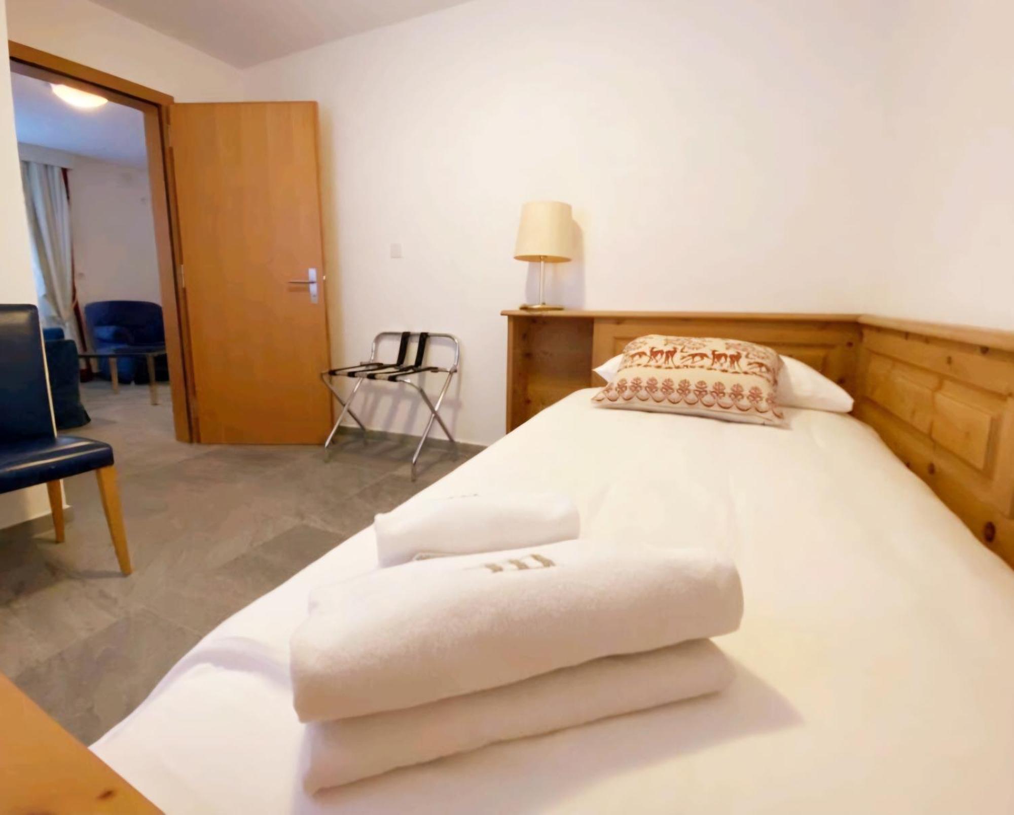 Chesa Bernina Apartamento Samedan Exterior foto